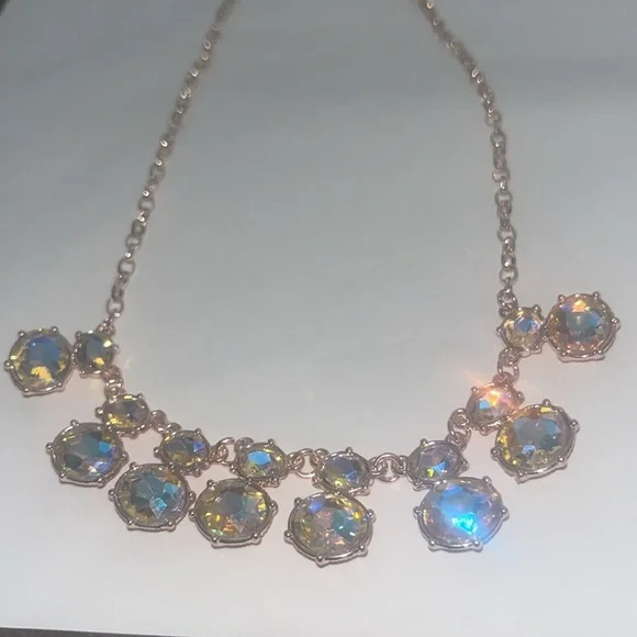 Pastel Oil Spill Iridescent Necklace and Earings Set - Picture 5 of 5